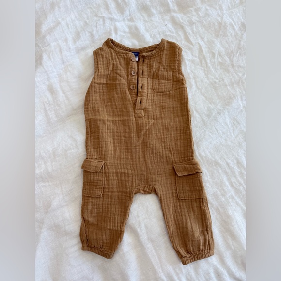 Old Navy Tan Baby Romper - Picture 1 of 4